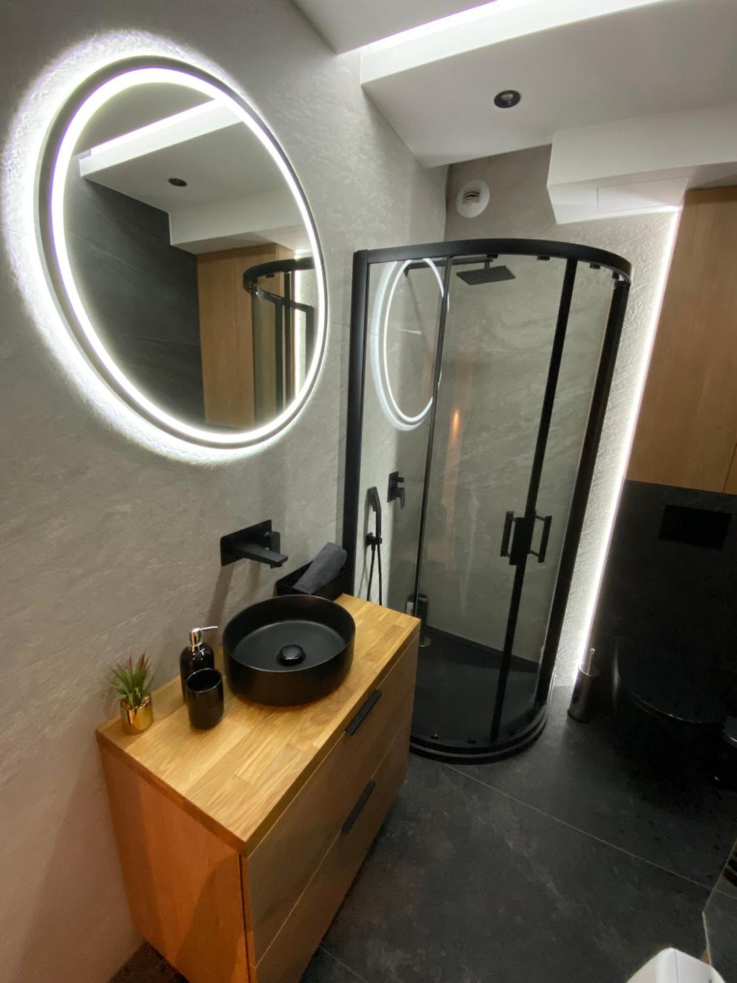 Apartament Beautiful And Modern Apartment- Garage- Wislane Tarasy Kraków
